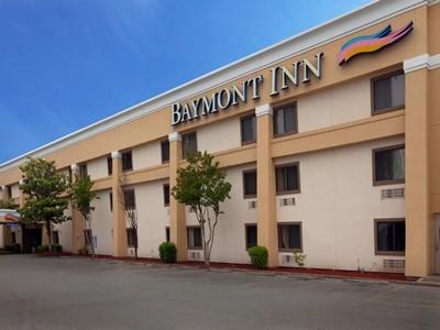 Baymont By Wyndham Memphis East Exterior foto